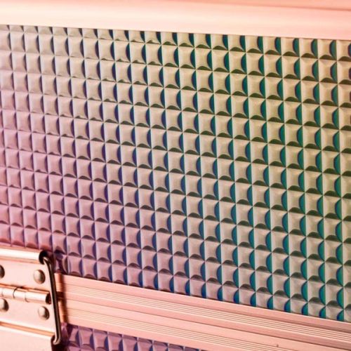 КОЗМЕТИЧЕН КУФАР XXL -  3D КВАДРАТ РОЗОВО ЗЛАТО