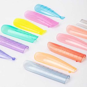 ГОРНИ ФОРМИ ЗА ИЗГРАЖДАНЕ - 12 ВИДА 288бр - MOLLY NAILS