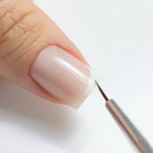 ЧЕТКА ЗА  ДЕКОРАЦИЯ # 00 9мм - ЧЕРНА