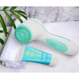 ЧЕТКА ЗА ЛИЦЕ 3 В 1 - LUMINEO HOME SPA + ГЕЛ ЗА ВСИЧКИ ТИПОВЕ КОЖА 100 мл